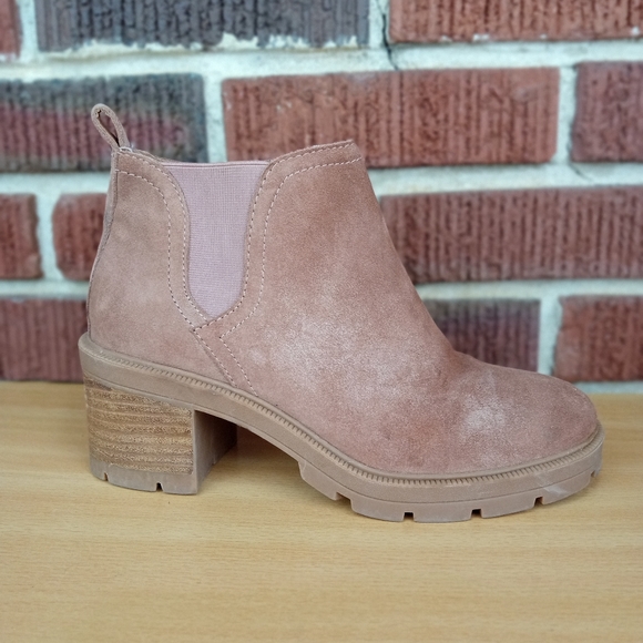 NWOT Lucky Brand 'Sumah' Chunky Heel Suede Booties in Light Brown 🤎 - Picture 5 of 12